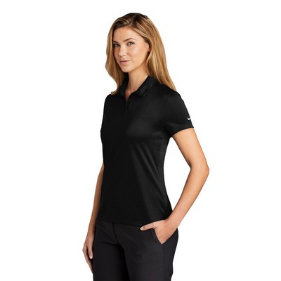 Nike Women's Dry Essential Solid Polo