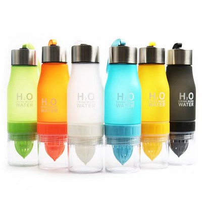 Plastic Fruit Infusion Bottle