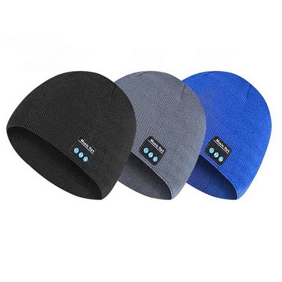 Knitted Beanie w/Wireless Headphones