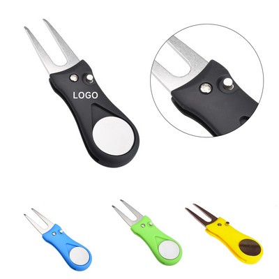 Golf Switchblade Divot Tool