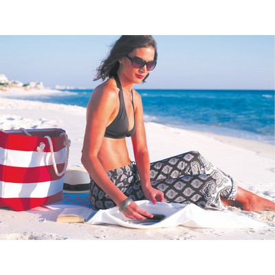Kangaroo Hidden Pocket Beach Towel™