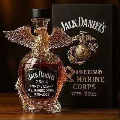 8 oz. Dog Glass Wine Decanter