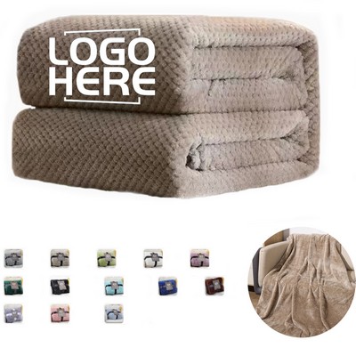 Thickened Solid-Color Pineapple Grid Flannel Sofa Blanket