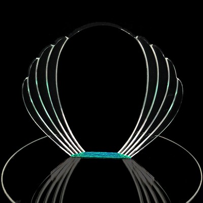 Small Eagle Oval™