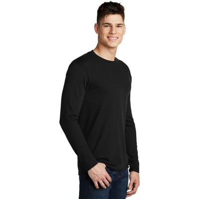 District Very Important Tee Long Sleeve.