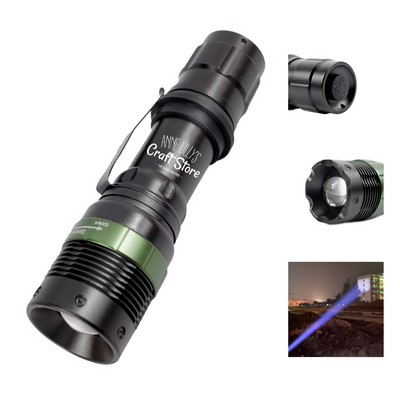 Dual Output LED Flashlight