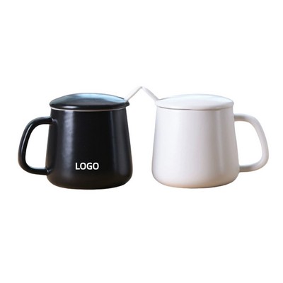 Black and White Ceramic Mug with a Lid