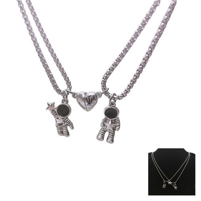 Astronaut Magnetic Couple Necklace(2 PCS)