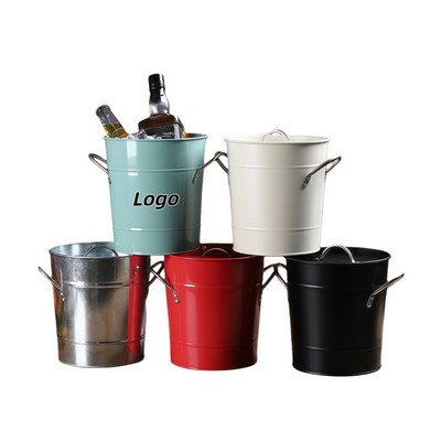 Double Layer Iron Ice Bucket with Lid and Built-In Scoop for Home and Bar Use
