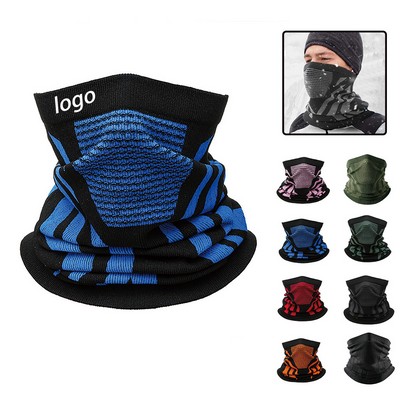 Stay warm with this versatile neck gaiter that doubles as a ski mask.