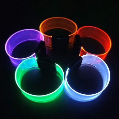 LED Flashing Magnetic Wristband