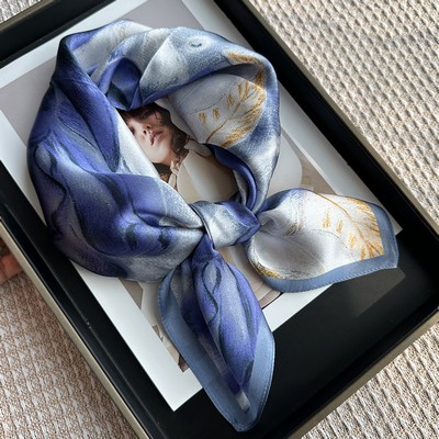 Custom 27.5" x 27.5" 100% Mulberry Silk Scarf Silk Satin Bandana