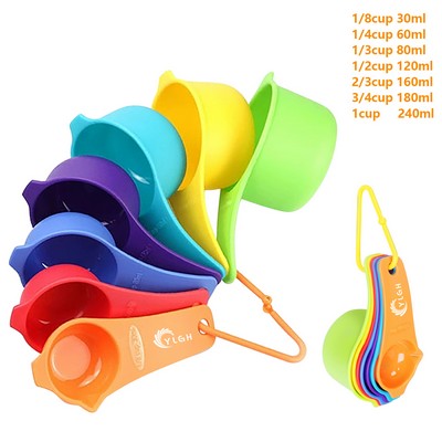 Colorful 7 Pieces Plastic Measuring Cups