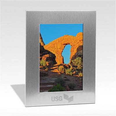 Silver Acclaim Frame 8"