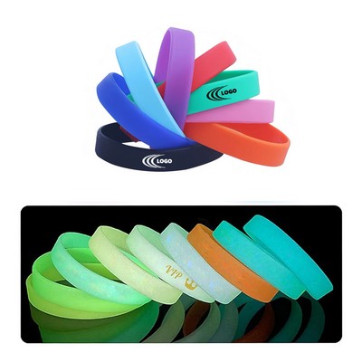 Custom Glow-in-the-Dark Silicone Wristband