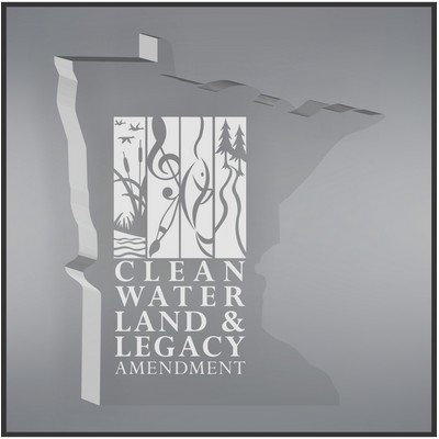 4.70" Minnesota Shape Paperweight in Clear, Laser Engraved