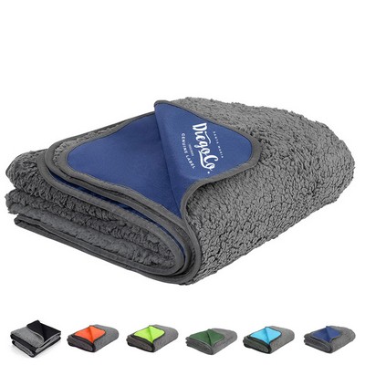 Waterproof Sherpa Lined Outdoor Stadium Blanket