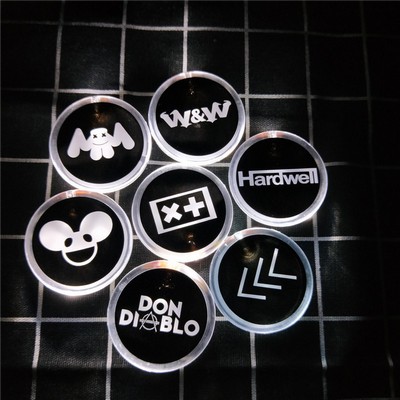 LED Flashing Round Shape Lapel Pin