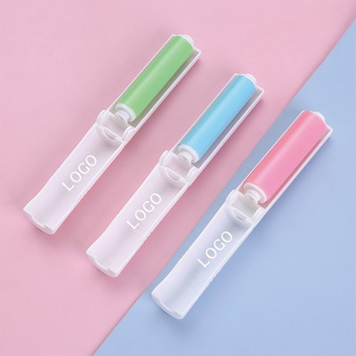 Compact Folding Lint Roller