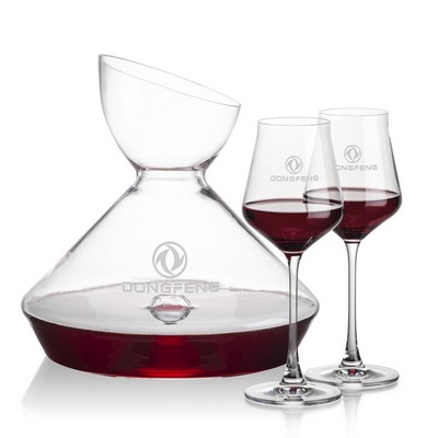 Woodbury Carafe & Bretton Wine