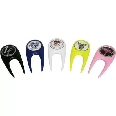 Scotsman's Divot Tool with Magnetic Ball Marker