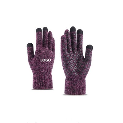 Touchscreen Winter Gloves with Conductive Fingertips
