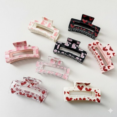 Sweet Heart-Print Hair Claw Clip Large Aesthetic Shark Clip Elegant Heart Pattern Hair Catch