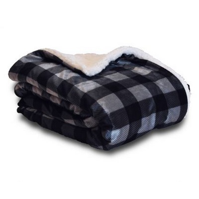 Sherpa Blanket Gray and Black Plaid